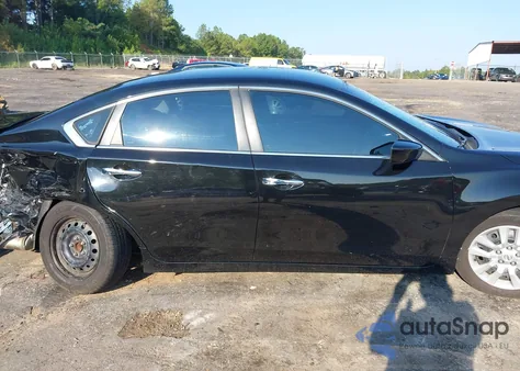 2014 Nissan Altima 2.5 S z USA, uszkodzony, nr VIN 1N4AL3AP8EC291612